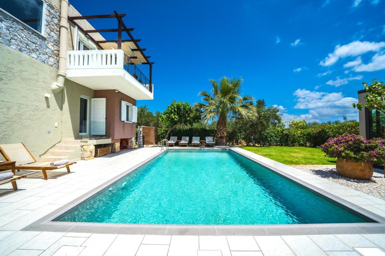 Petronila Luxury Villa With Heated Private Pool Kissamos Bagian luar foto