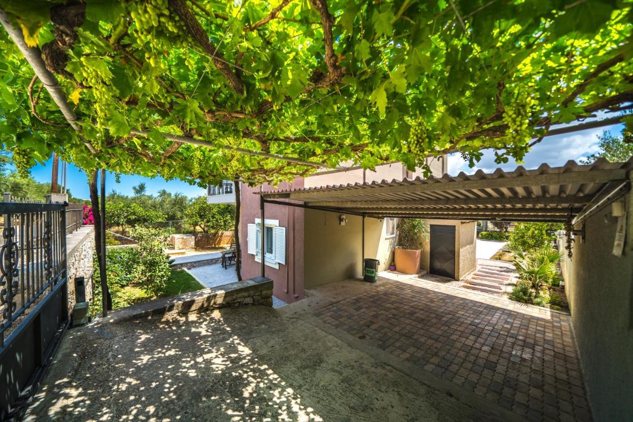 Petronila Luxury Villa With Heated Private Pool Kissamos Bagian luar foto