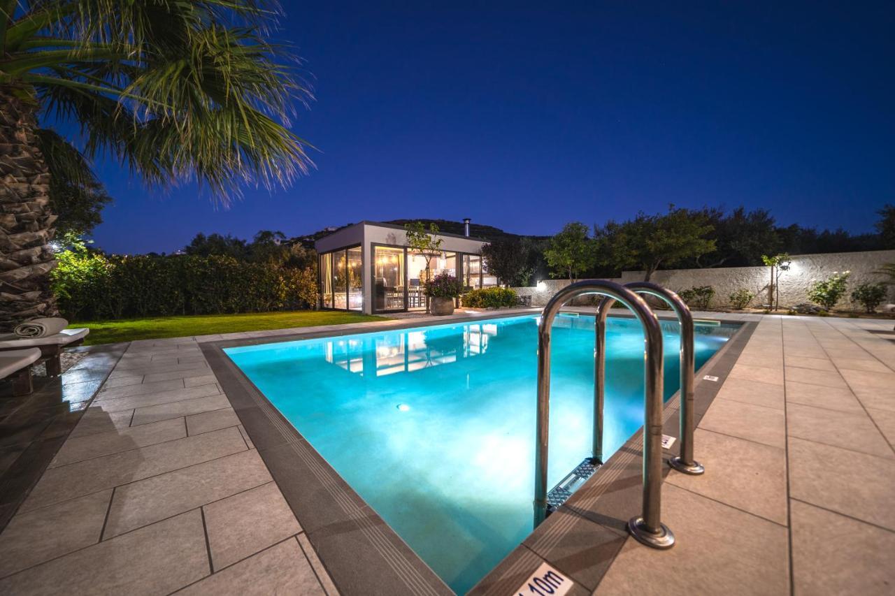Petronila Luxury Villa With Heated Private Pool Kissamos Bagian luar foto